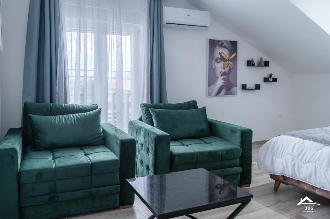 J&S Apartments Nis Exterior foto